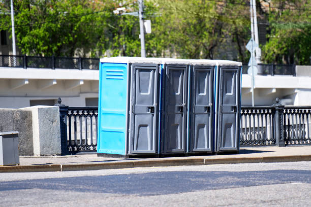 Best Portable restroom trailer rental  in Hearne, TX