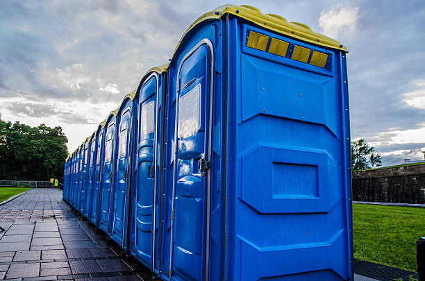 Portable Toilet Options We Offer in Hearne, TX